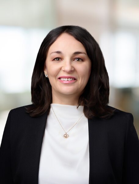 Elena Komsky bio image
